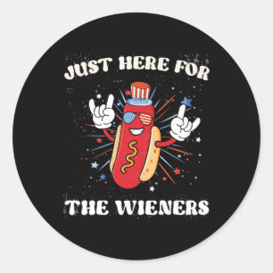 Sticker Rond Juste Ici Pour Les Wieners Drôle Le 4 Juillet Chau