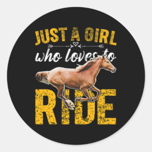 Sticker Rond Juste Une Fille Qui Aime Faire Du Cheval À Cheval