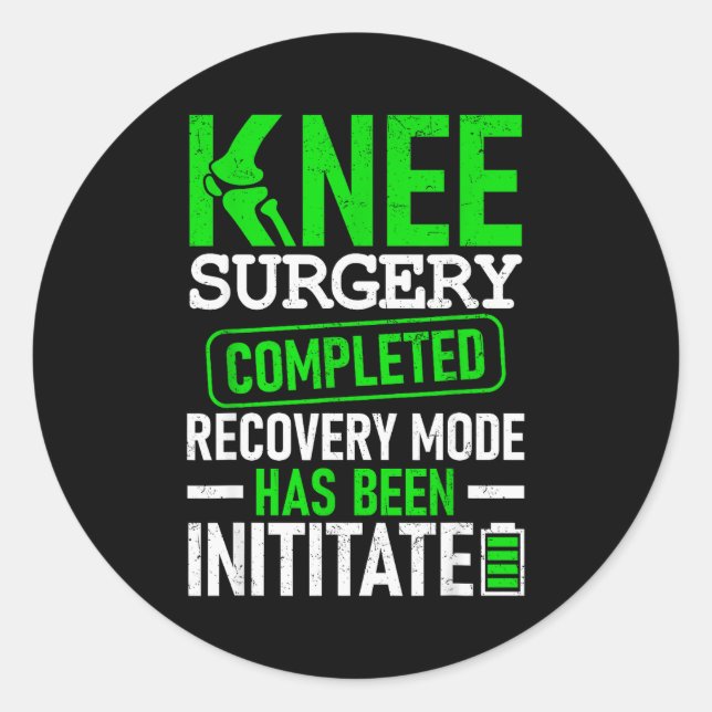 Sticker Rond Knee Surgery Completed Recovery Mode Funny Patient (Devant)
