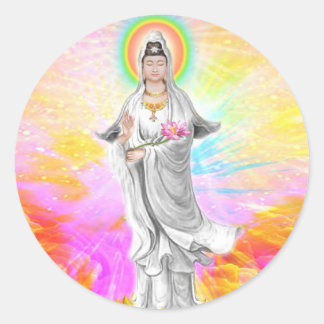 Sticker Rond Kwan Yin La déesse de la compassion avec rose