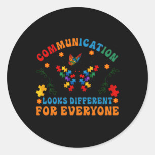 Sticker Rond La Communication Paraît Différente Pour Tout Le Mo