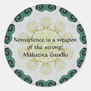 Sticker Rond La non-violence est une arme des forts. - Gandhi