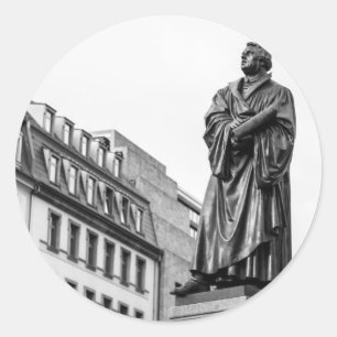 Sticker Rond La sculpture de Luther Martin
