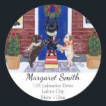 Sticker Rond Labrador Retriever Christmas Fun Adresse de retour<br><div class="desc">Labrador Retriever Christmas Fun Return Adresse Sticker. Peinture murale et mignonne Labrador Retriever peinte par Naomi Ochiai du Japon. Bon pour les amoureux de les chiens qui aiment Labradors ! Black Labrador et Chocolate Labrador et Yellow Labrador sont tous peints sur le tableau. Des chiens du Labrador joyeux décorent la...</div>