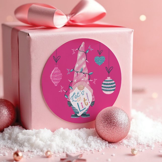 Sticker Rond Laissons-nous s'amuser brillant Gnome lumières de  (Let's Get Lit Fun Bright Gnome Christmas Lights Classic Round Sticker)