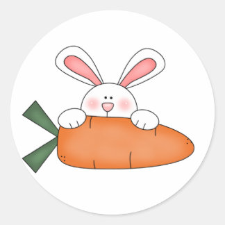 Sticker Rond Lapin Avec T-shirts en carottes et cadeaux