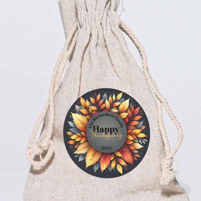 Sticker Rond L'automne part Thanksgiving Nom de famille et anné (Créateur téléchargé)