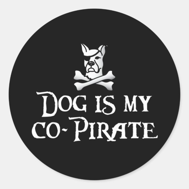 Sticker Rond Le chien est mon co-pirate (Devant)