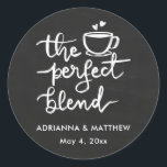 Sticker Rond Le Mélange Parfait | Mariage Vintage Chalkboard<br><div class="desc">Le Mélange Parfait | Mariage Vintage Chalkboard</div>