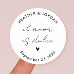 Sticker Rond Le minimaliste El Amor es Dulce Mariage Favorise<br><div class="desc">Mini El Amor es Dulce Mariage Fête Favoriser Stickers</div>