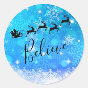Sticker Rond Le Père Noël et son renne volant - Croyez