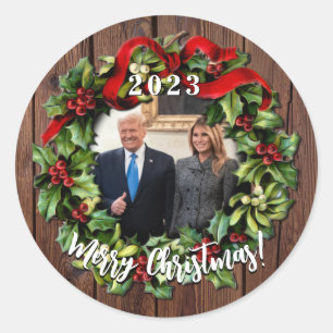 Sticker Rond Le président Donald Trump & Melania 2023 Holly Wre
