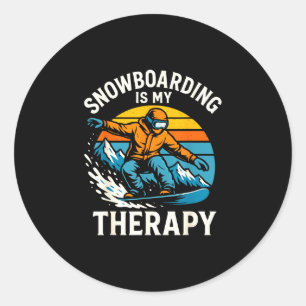 Sticker Rond Le snowboard est une thérapie rétro montagne snowb