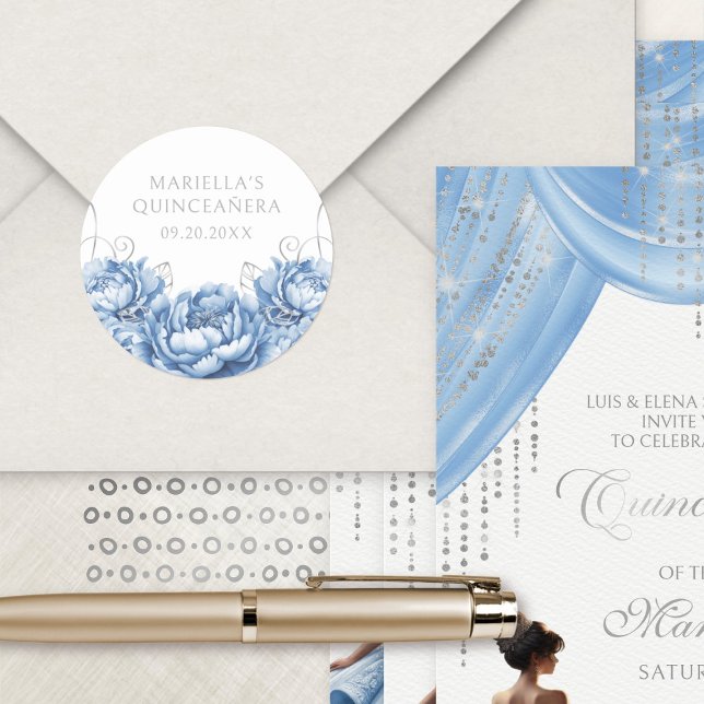 Sticker Rond Léger bleu floral Elégant Quinceanera (Créateur téléchargé)