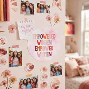 Sticker Rond Les femmes autonomes épanouissent les femmes