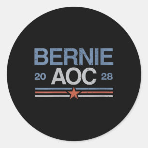 Sticker Rond Les Femmes Bernie Sanders Et Aoc V-neck