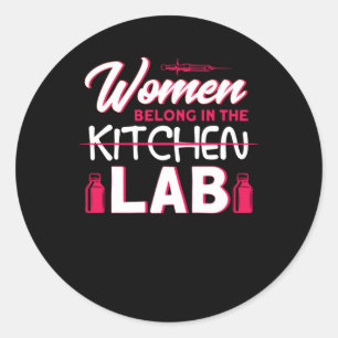 Sticker Rond Les femmes font partie du Lab