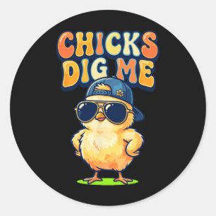 Sticker Rond Les filles me trouvent drôle par Chick Sungles Rét