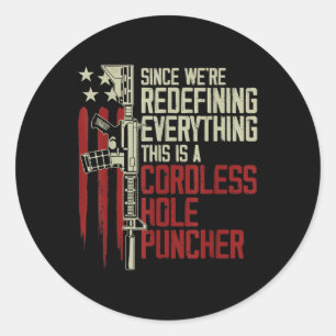 Sticker Rond Les Hommes Redéfinissaient Tout C'Est Sans Cordure