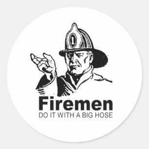 Sticker Rond les pompiers le font avec un gros tuyau