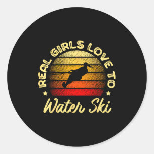Sticker Rond Les vraies filles aiment faire du ski nautique, dr
