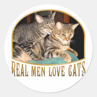 Sticker Rond Les vrais hommes aiment les chats