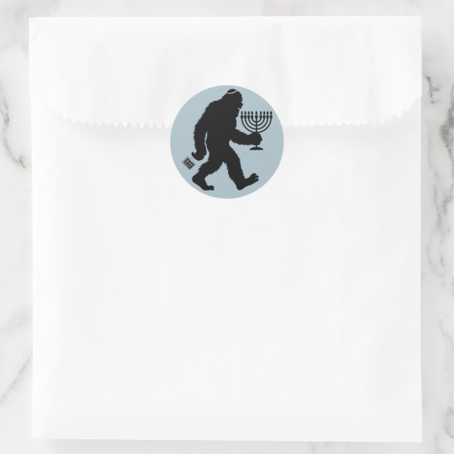 Sticker Rond L'Humour juif Bigfoot Hanoukka Chanukah Hilarié (Sac)