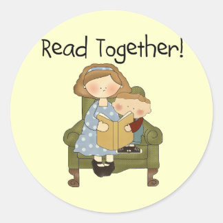 Sticker Rond Lisez Ensemble Maman et Garçon Tshirts et cadeaux