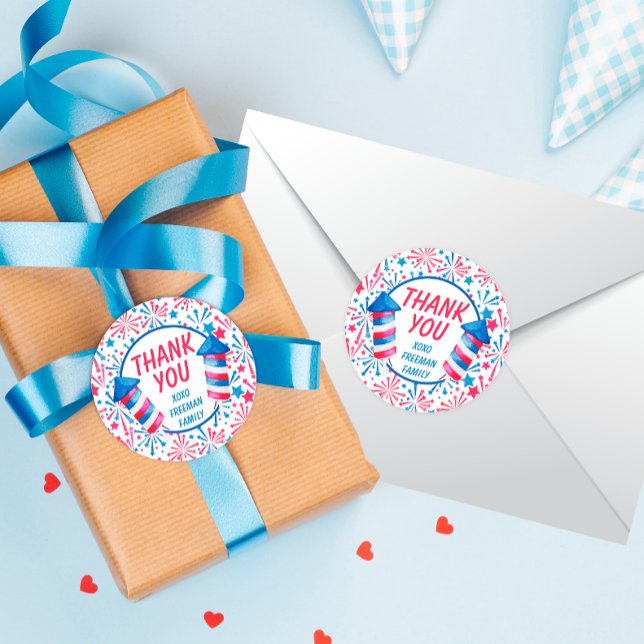 Sticker Rond Little Firecracker 4 juillet Anniversaire Merci (Créateur téléchargé)