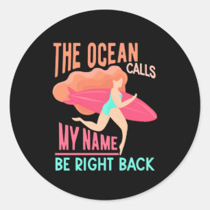 Sticker Rond L'Océan Appelle Surfer