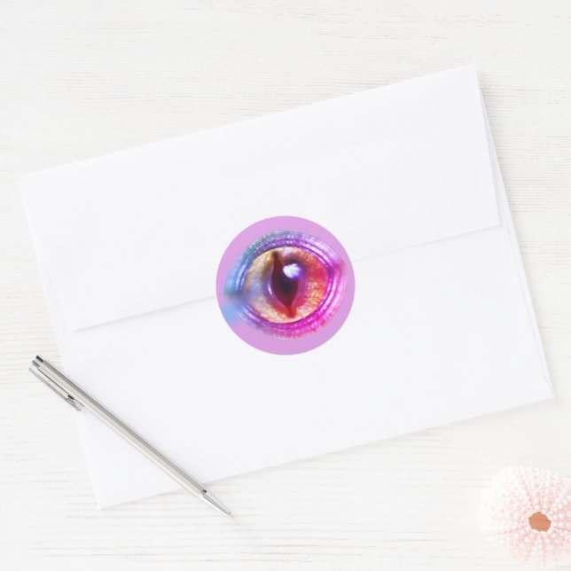 Sticker Rond L'oeil du dragon d'Imaginaire violet enchanté (Enveloppe)