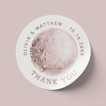 Sticker Rond Lune rousse. Merci élégant mariage Favoriser Étiqu<br><div class="desc">Ajoutez une touche d'élégance céleste à vos faveurs de mariage avec cet autocollant de remerciement pour cette lune rose vif. Doté d'une douce aquarelle pleine lune et d'une typographie de script raffinée, ce étiquette rond apporte un charme mystique à votre célébration. Parfait pour les mariages, les dîners de répétition, les...</div>