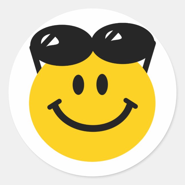 Sticker Rond Lunettes de soleil perchées sur la tête (Devant)