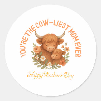 Sticker Rond Maman vache des Highlands adorable pour la fête de