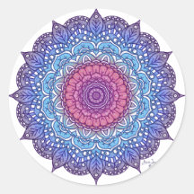 Mandala feuille de fleurs violettes