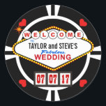 Sticker Rond Mariage à Vegas Casino Favoriser Poker Chip<br><div class="desc">BIENVENUE À LA BRIDE ET LE FABULEUX MARIAGE DE GROOM! Que vous teniez le noeud à Las Vegas ou dans votre propre ville natale, ces faveurs de mariage au style de casino chanceux vous feront sûrement plaisir. Réplique de la célèbre enseigne Nevada dans le style rétro néon doo-wop, juste ajouter...</div>