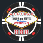 Sticker Rond Mariage à Vegas Casino Favoriser Poker Chip<br><div class="desc">BIENVENUE À LA BRIDE ET LE FABULEUX MARIAGE DE GROOM! Que vous teniez le noeud à Las Vegas ou dans votre propre ville natale, ces faveurs de mariage au style de casino chanceux vous feront sûrement plaisir. Réplique de la célèbre enseigne Nevada dans le style rétro néon doo-wop, juste ajouter...</div>