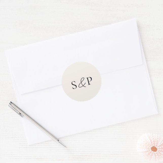 Sticker Rond Mariage Classique Beige Élégant (Enveloppe)