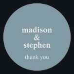 Sticker Rond Mariage classique moderne Dusty Blue<br><div class="desc">Simple moderne Dusty Blue Mariage suite modèle prêt pour vous à personnaliser.</div>