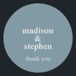 Sticker Rond Mariage classique moderne Dusty Blue<br><div class="desc">Simple moderne Dusty Blue Mariage suite modèle prêt pour vous à personnaliser.</div>
