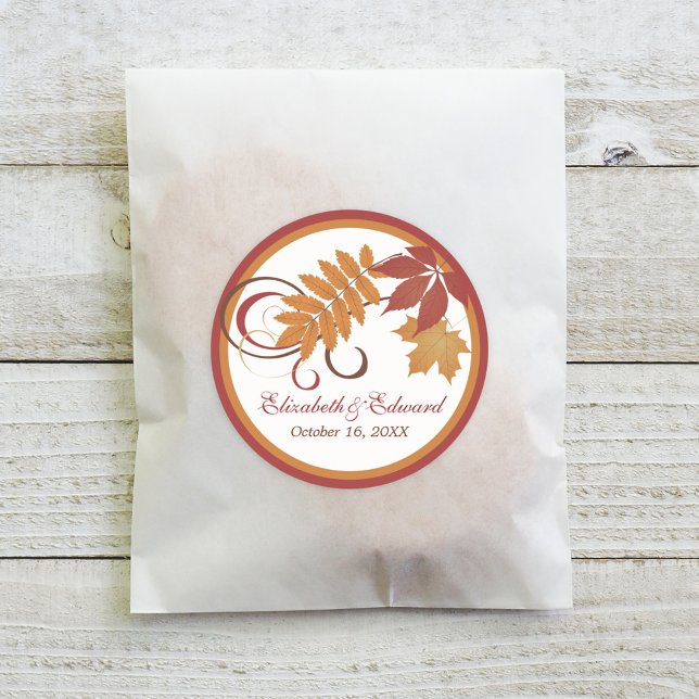 Sticker Rond Mariage d'automne aux feuilles mortes rustique (Créateur téléchargé)