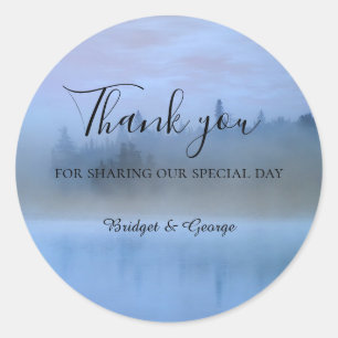 Sticker Rond mariage de paysage forestier bleu poussiéreux