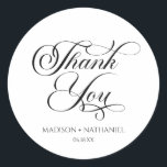 Sticker Rond Mariage de script élégant minimaliste classique<br><div class="desc">C'est un Sticker classique minimaliste élégant Script de mariage Favor Party!</div>