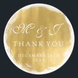 Sticker Rond Mariage Favor Tag Gold Peinture Look<br><div class="desc">Elégant mariage Favor Tag design avec motif or Peinture Look,  noms personnalisés et texte de date.</div>