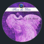 Sticker Rond MARIAGE LOVE PEACOCK Enregistrer Date Purple Blue<br><div class="desc">Design élégant et élégant avec une pierre 3d gem, facilement personnalisable avec vos initiales et votre texte, développement graphique numérique par Bulgan Lumini .Facile à customiser avec votre propre texte pour toute occasion comme enregistrer les cartes de remerciements / , douches nuptiales, anniversaires, fêtes, douches fiançailles, ou à peu près...</div>