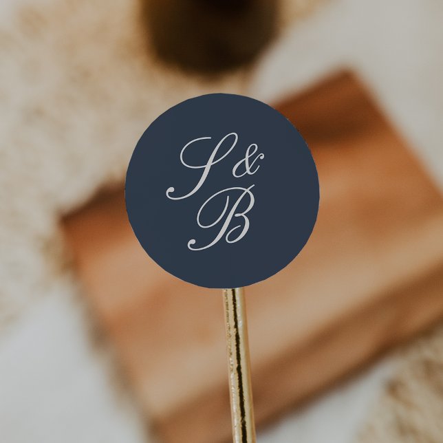 Sticker Rond Mariage Monogramme Classique Navy & Crème à l'Écri (Créateur téléchargé)