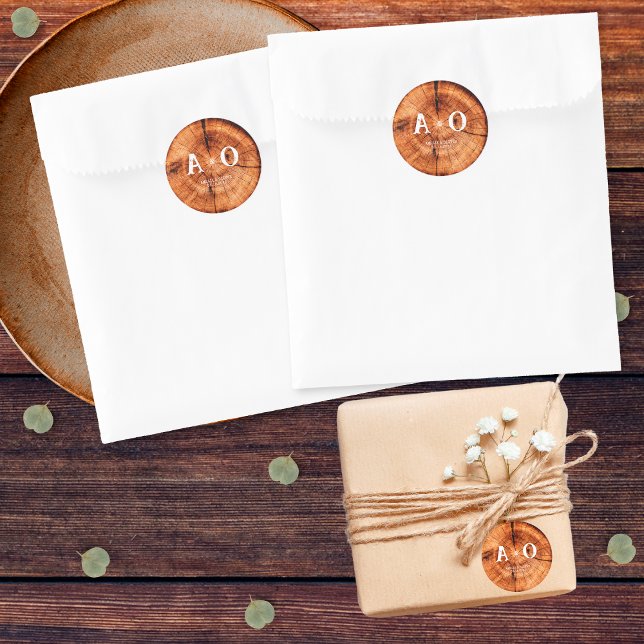 Sticker Rond Mariage Monogramme Tranche d'Arbre en Bois Rustiqu (Créateur téléchargé)