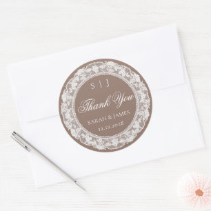 Sticker Rond Mariage Old Money Taupe Blanc Dentelle Merci