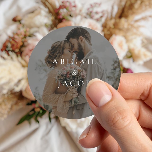 Sticker Rond Mariage Photo Élégant Moderne (Créateur téléchargé)
