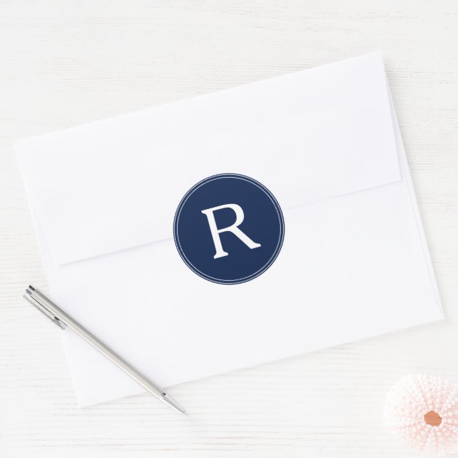 Sticker Rond Mariage simple de monogramme bleu marine (Enveloppe)